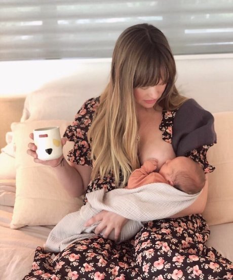 Kaylee DeFer pornstar sex picture