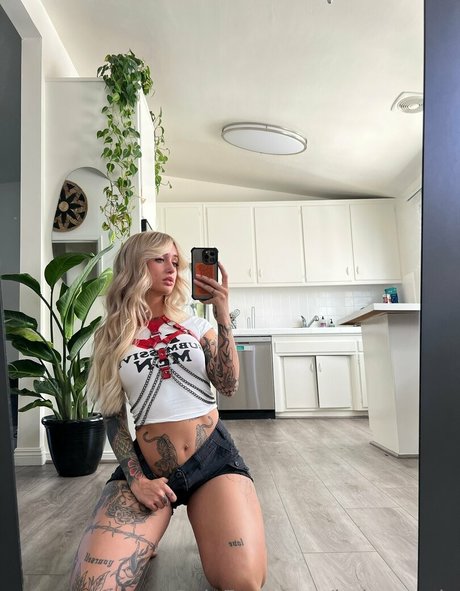 babyyessie star xxx photos