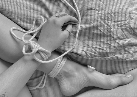 sandyinlacefree xxx pornstar archive