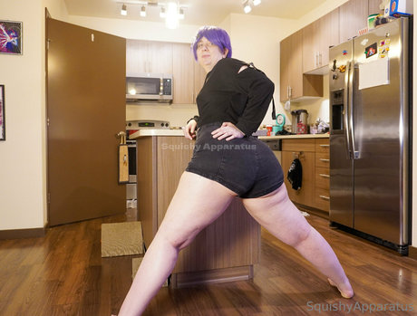 squishyfree model sexy pic