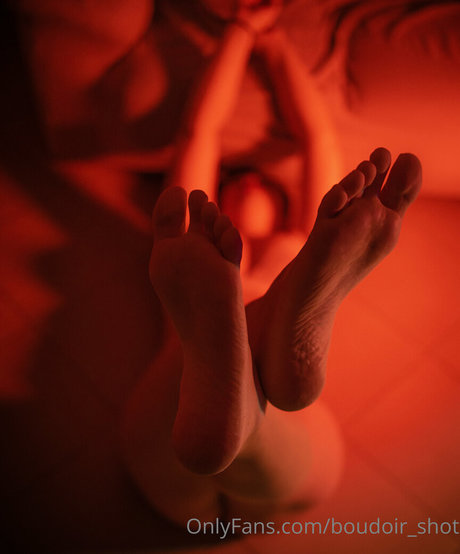 boudoir shot model pretty image