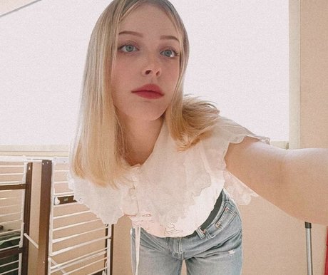 Agnese Innocente hd actress img