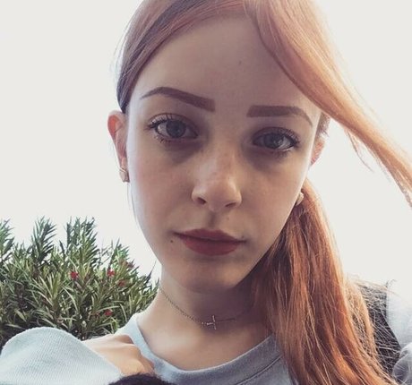 Agnese Innocente star erotic picture