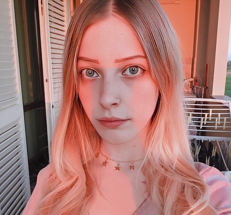 Agnese Innocente model sexy picture