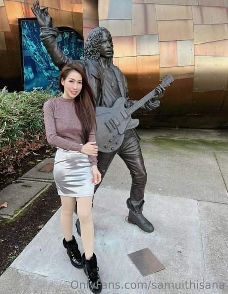 samuithisana porn model pic