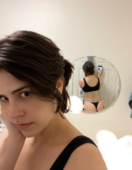 HeyKipp pornographic actress picture