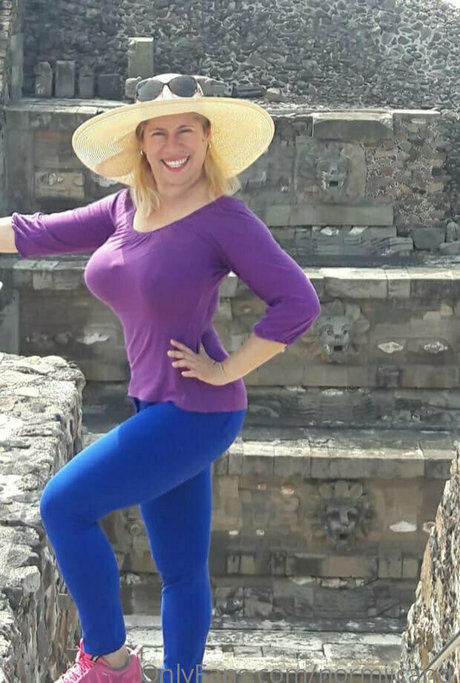 normii of hd actress pics