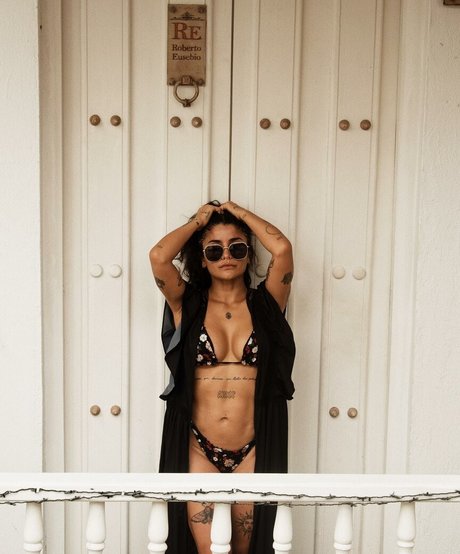 Martina La Peligrosa pornstar nudes pics