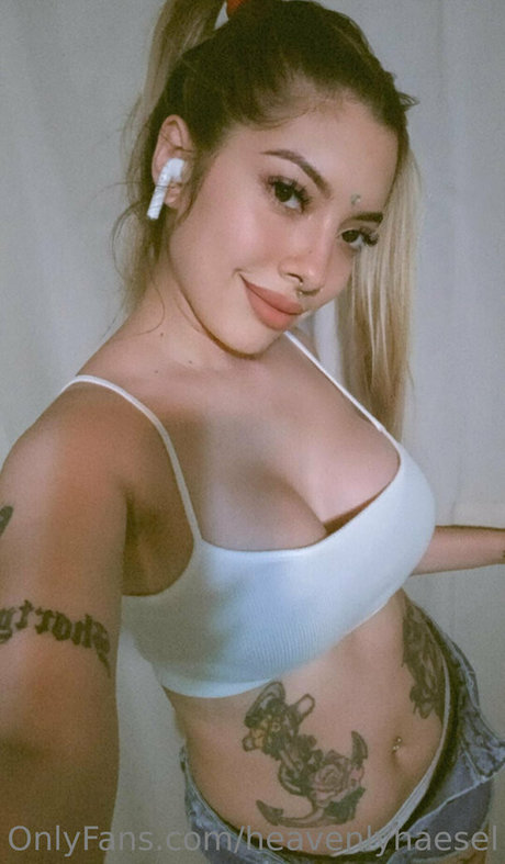 heavenlyhaesel nude pornstar pics