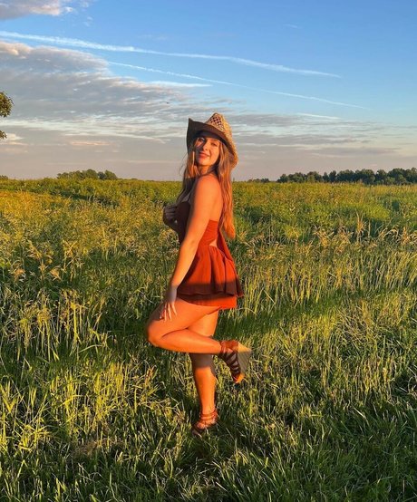 Makayla Mcquoid star sex photo