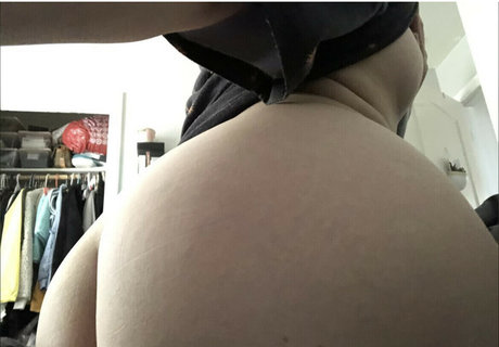 Ohshirleyboo erotic star pictures