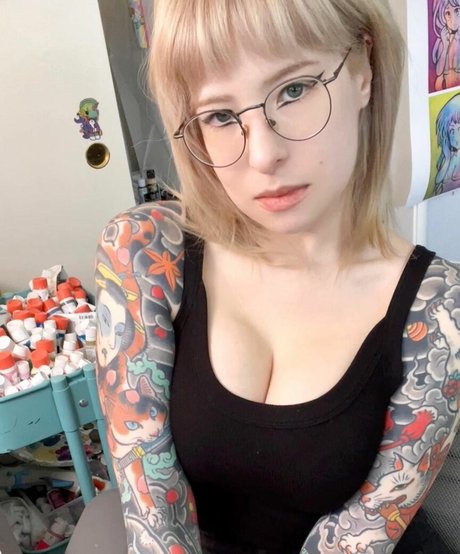 Candie Bolton pornstar sex img