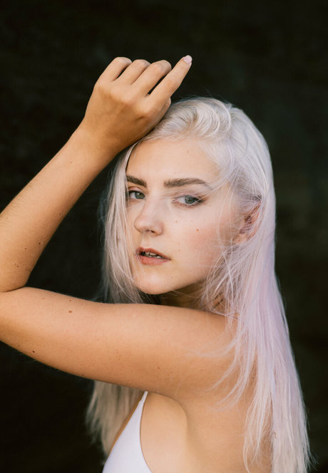 EvaElfie perfect actress pics