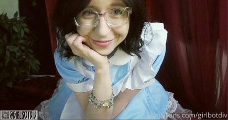 Girlbotdiv star top pictures