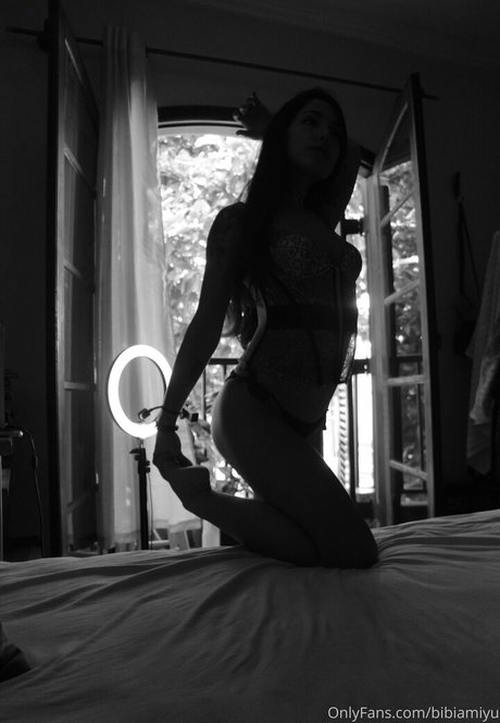 Bia Miyuki star sex pictures