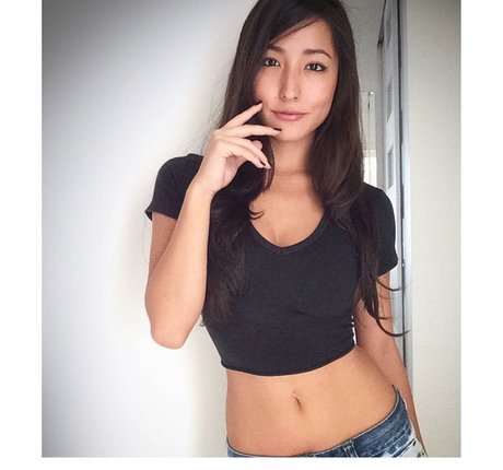 Bia Miyuki star adult pictures