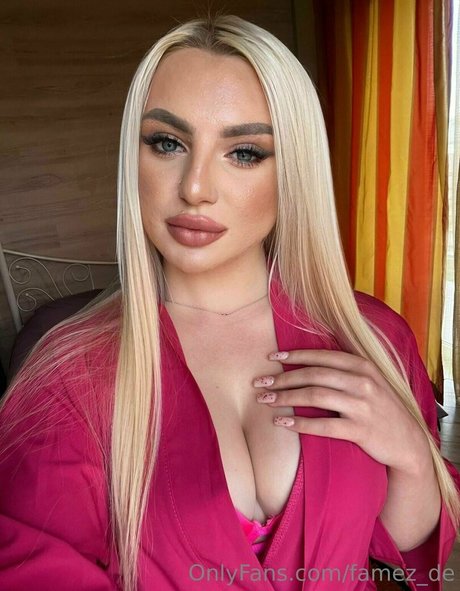 famez de sexy pornstar pics