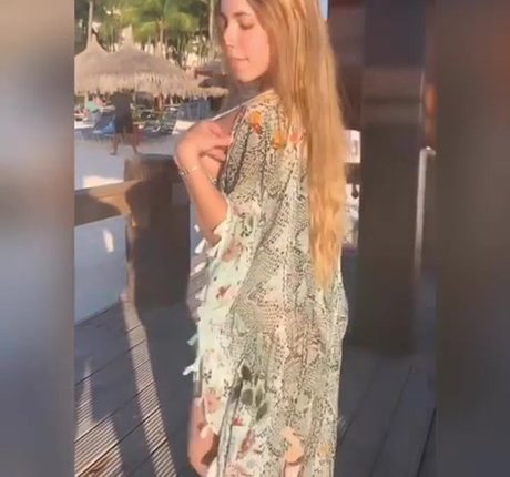 vanebp19 star exclusive photo