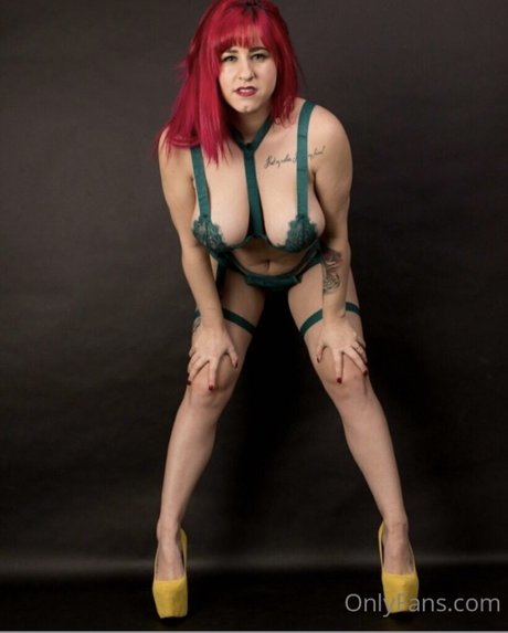 Welshbabelive model image