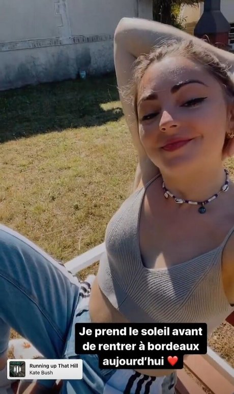 Roxane ASMR nudes actress pictures