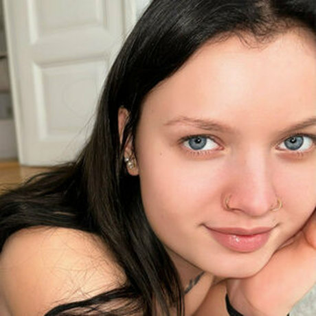 mariemelissafree pornographic model pic