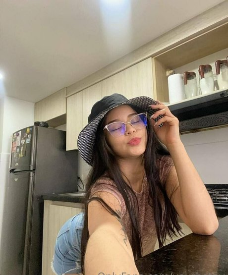 yourbethy adult star images