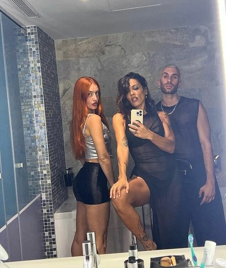 Lorena Castell naked star images