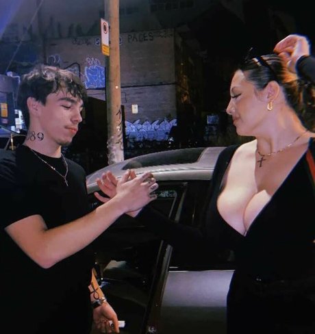 Anabel Kloe Lamarche model hd pic