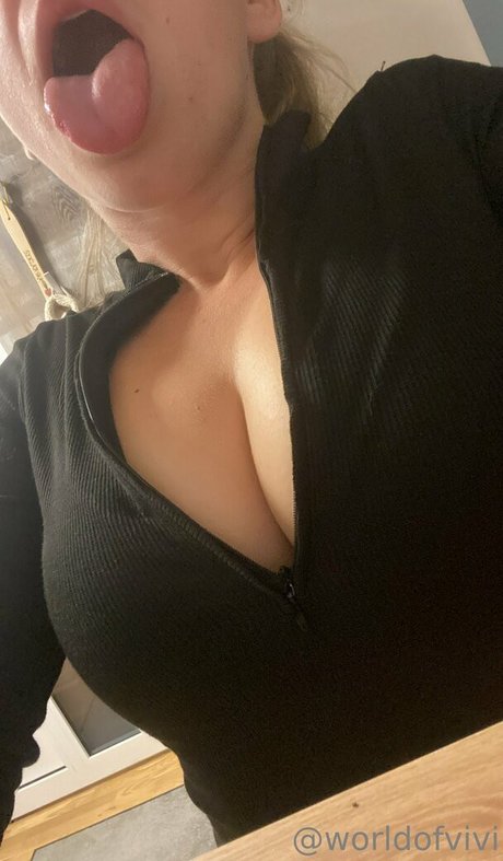 worldofvivi best model picture