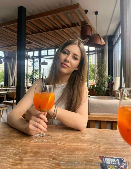 kitty di star best photo