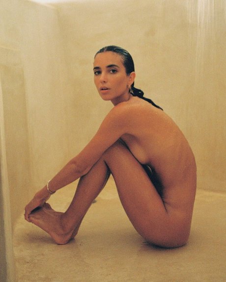 Elisha and Renee Herbert top star img