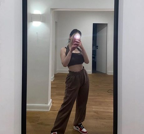 elisa aline sexy star img