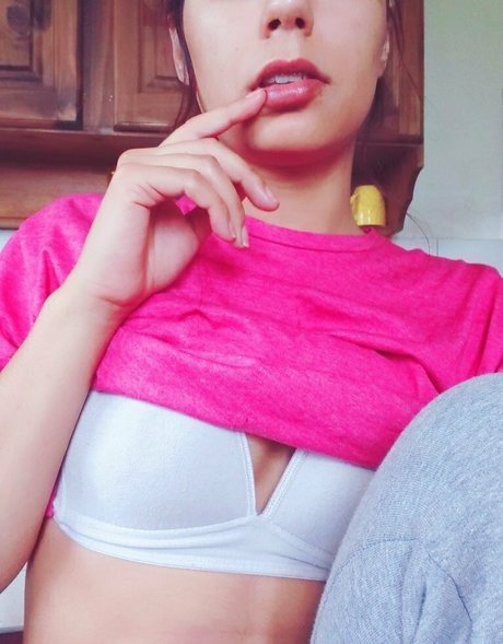 xcamilitax nude actress picture