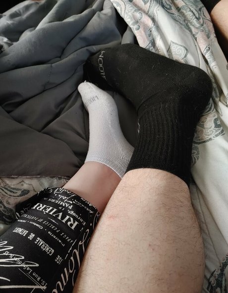 vintagewitchteaze model naked picture