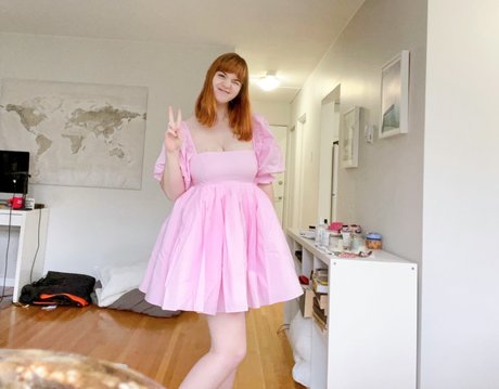 Sarah Z pornstar archive