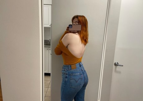 Sarah Z hot actress archive