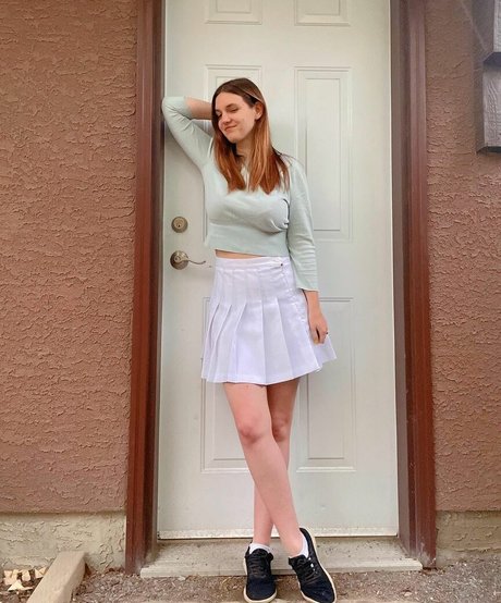 Sarah Z pornstar hd gallery