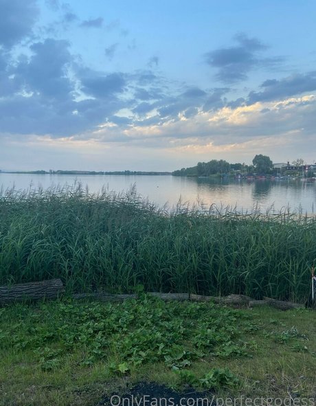 perfectgodess model nice galleries