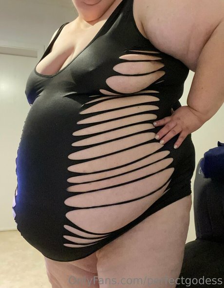 perfectgodess model naked pics