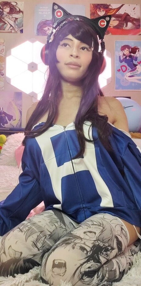 raynearts model pretty archive