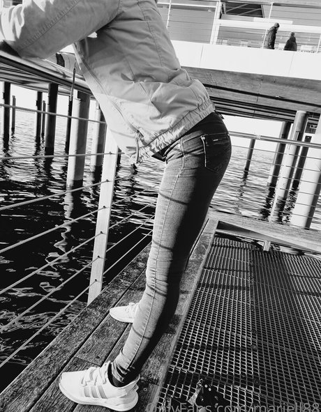 mariell 69x sexy star pictures