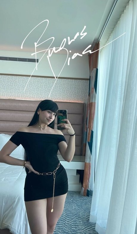 Elyzabeth suarez free pornstar pics