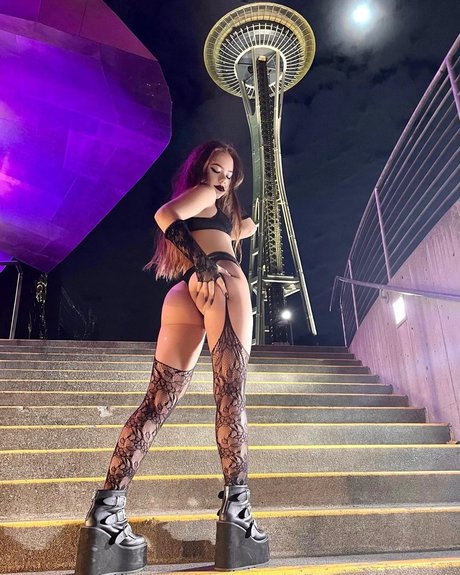 Ella Minette free actress galleries