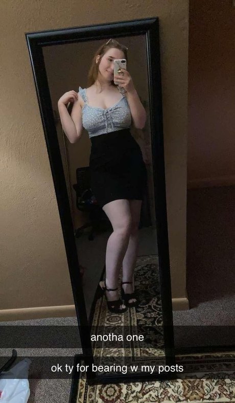 reversetabletopp hot actress img