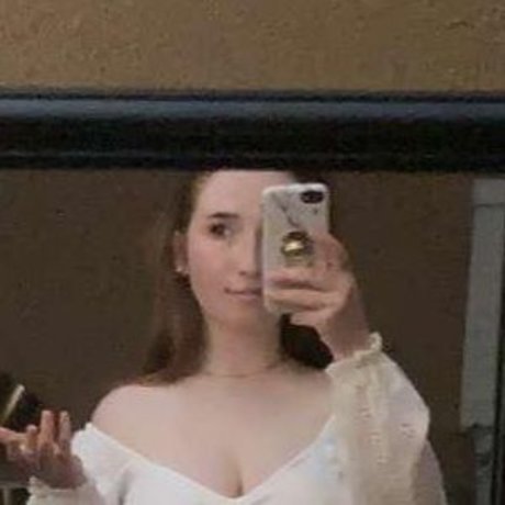 reversetabletopp best actress photo