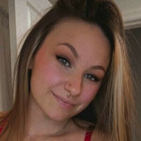 Emilytiedup free model img