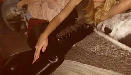 sailerwolfgirl pornstar xxx gallery