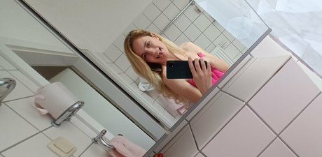 sailerwolfgirl model free pic