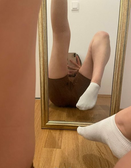 julesstory nudes actress picture