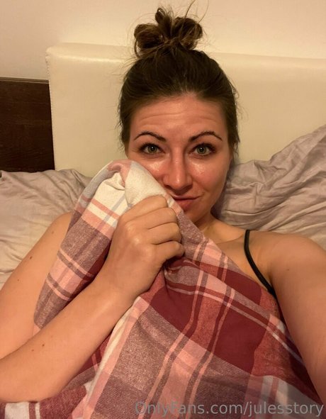 julesstory pornstar perfect pics